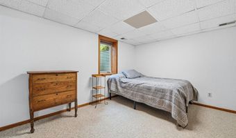 4700 Rural Oaks Dr SE, Alexandria, MN 56308