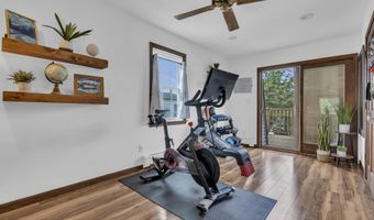 854 Main St, Belford, NJ 07718