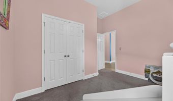 7322 PARADISO Dr, Apollo Beach, FL 33572