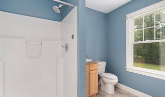219 Fenner Hill Rd, Hopkinton, RI 02832