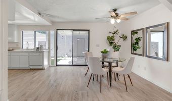 2155 W Banbury Cir, Anaheim, CA 92804