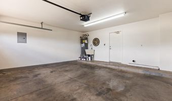 18 Puuaina Pl, Kahului, HI 96732