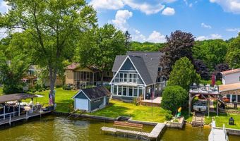 1539 Lowe Dr, Algonquin, IL 60102