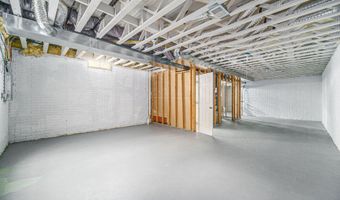 3029 Aspen Ln, Ann Arbor, MI 48108