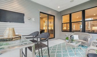 6908 GREYSWOOD Rd, Bethesda, MD 20817