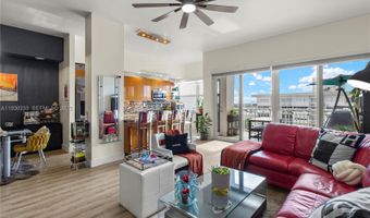 18061 Biscayne Blvd PH01, Aventura, FL 33160