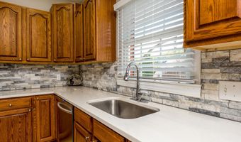 20286 Millbrook Dr, Abingdon, VA 24211