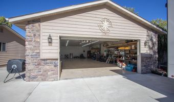 7284 Cactus, Casper, WY 82604