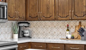 7438 E HUM Rd 103, Carefree, AZ 85377