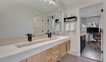 2121 Belmont Dr, Anchorage, AK 99517