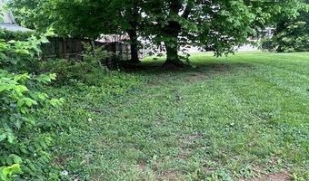 613 N 3rd St, Bardstown, KY 40004