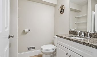 57 Sunset Ridge Ln 57, Bolton, MA 01740