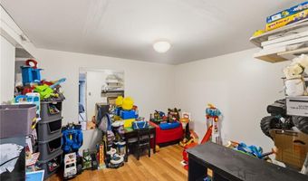 29 Dix Ave, Johnston, RI 02919