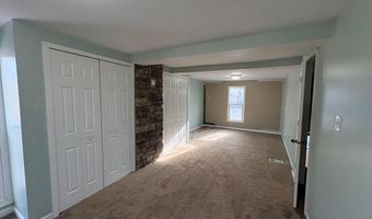 903 L St, Aurora, NE 68818