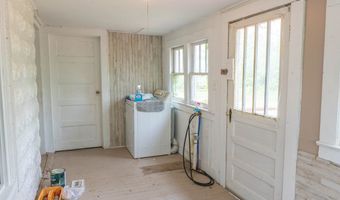 1272 Lead Mine Rd, Austinville, VA 24312