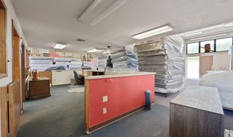 221 BROADWAY Blvd SE, Albuquerque, NM 87102