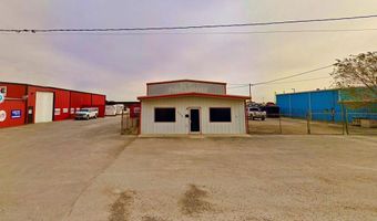 304 NW Mustang Dr, Andrews, TX 79714