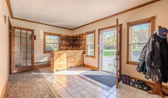 1945 Dadeyville Rd, Austinburg, OH 44010