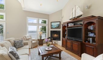 155 Bayside Dr, Belfast, ME 04915