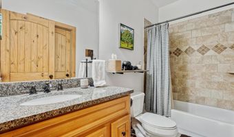 522 Highlands View Rd, Highlands, NC 28741