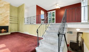 364 BOCAGE Dr, Cheyenne, WY 82009
