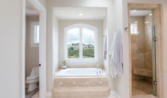 7124 Aviara Dr, Carlsbad, CA 92011
