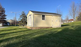 105 Linden Ln, Albia, IA 52531