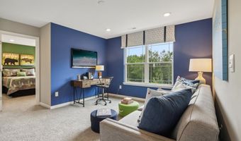 8094 Wesleyan Dr, Avon, IN 46123