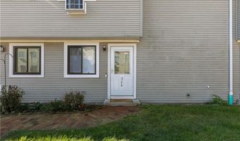 66 Girard Ave 324, Newport, RI 02840