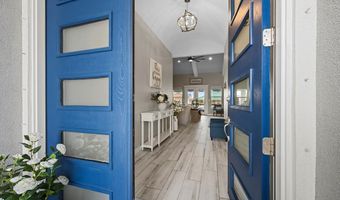 124 Sea Breeze Dr, Aransas Pass, TX 78336