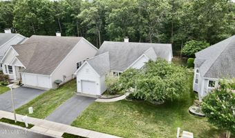 18 Valley Stream Pl, Barnegat, NJ 08005