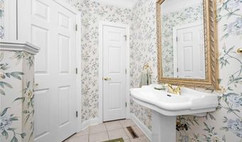247 James Way, Advance, NC 27006