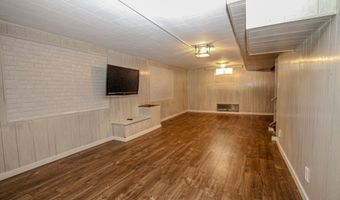 822 Westwood Dr SW, Alexandria, MN 56308