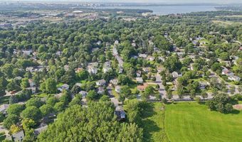 750 Engelhart Dr, Madison, WI 53713