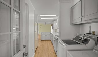 77 Lear Dr, Coventry, RI 02816