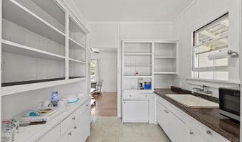 1454 Aalapapa Dr, Kailua, HI 96734