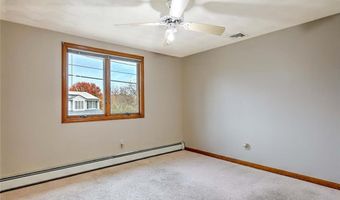 1 Pat Dr, Lincoln, RI 02865