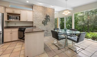 74 Woods Rd, Bethany, CT 06524