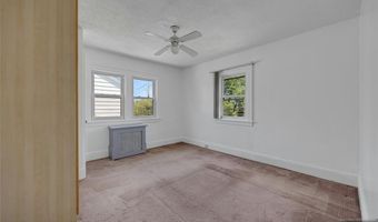 28 Sylvan Ave, Bergenfield, NJ 07621