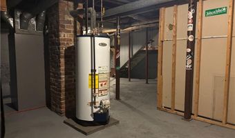 164 Bay Spring Ave, Barrington, RI 02806