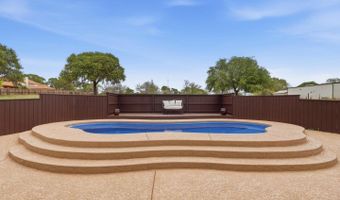 603 Sunshine Mdw, Adkins, TX 78101