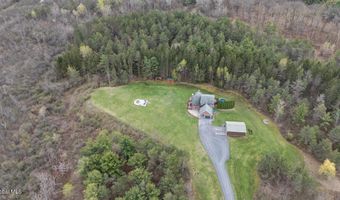 4 Debbie Dr, Altamont, NY 12009