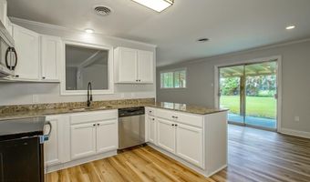 9525 Redwood Dr, Baton Rouge, LA 70814
