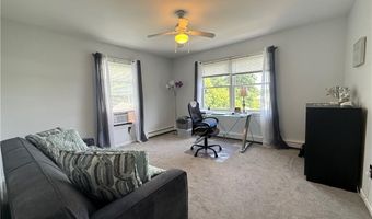 20 Morrison Ave, Middletown, RI 02842