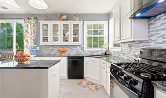4502 Greenside Walk, Austell, GA 30106