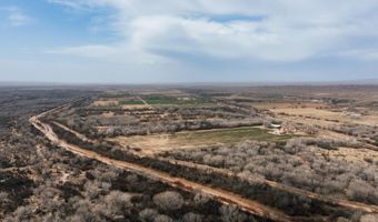 22 Paizalas Dr, Bosque, NM 87006