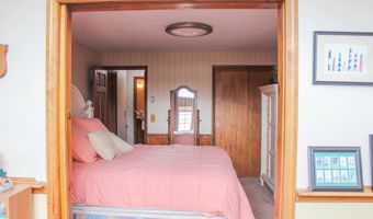 32 Hermanson St, Berlin, NH 03570
