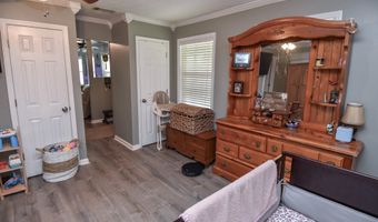 1579 Van Buren Rd, Barnesville, GA 30204