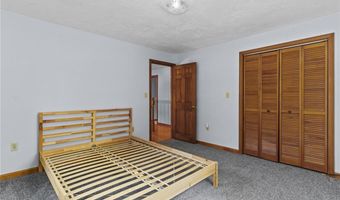394 Maureen Cir, Burrillville, RI 02839