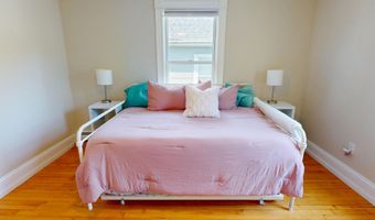 295 French St, Bangor, ME 04401